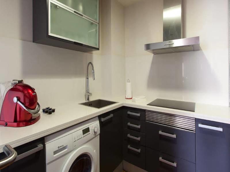Suites Center Barcelona Bagian luar foto