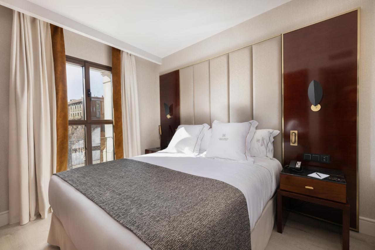 Suites Center Barcelona Bagian luar foto
