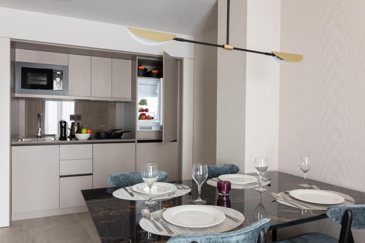 Suites Center Barcelona Bagian luar foto