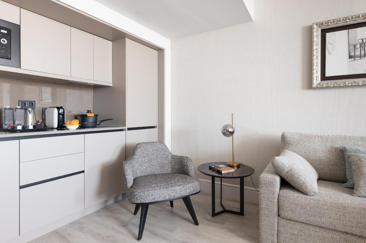 Suites Center Barcelona Bagian luar foto